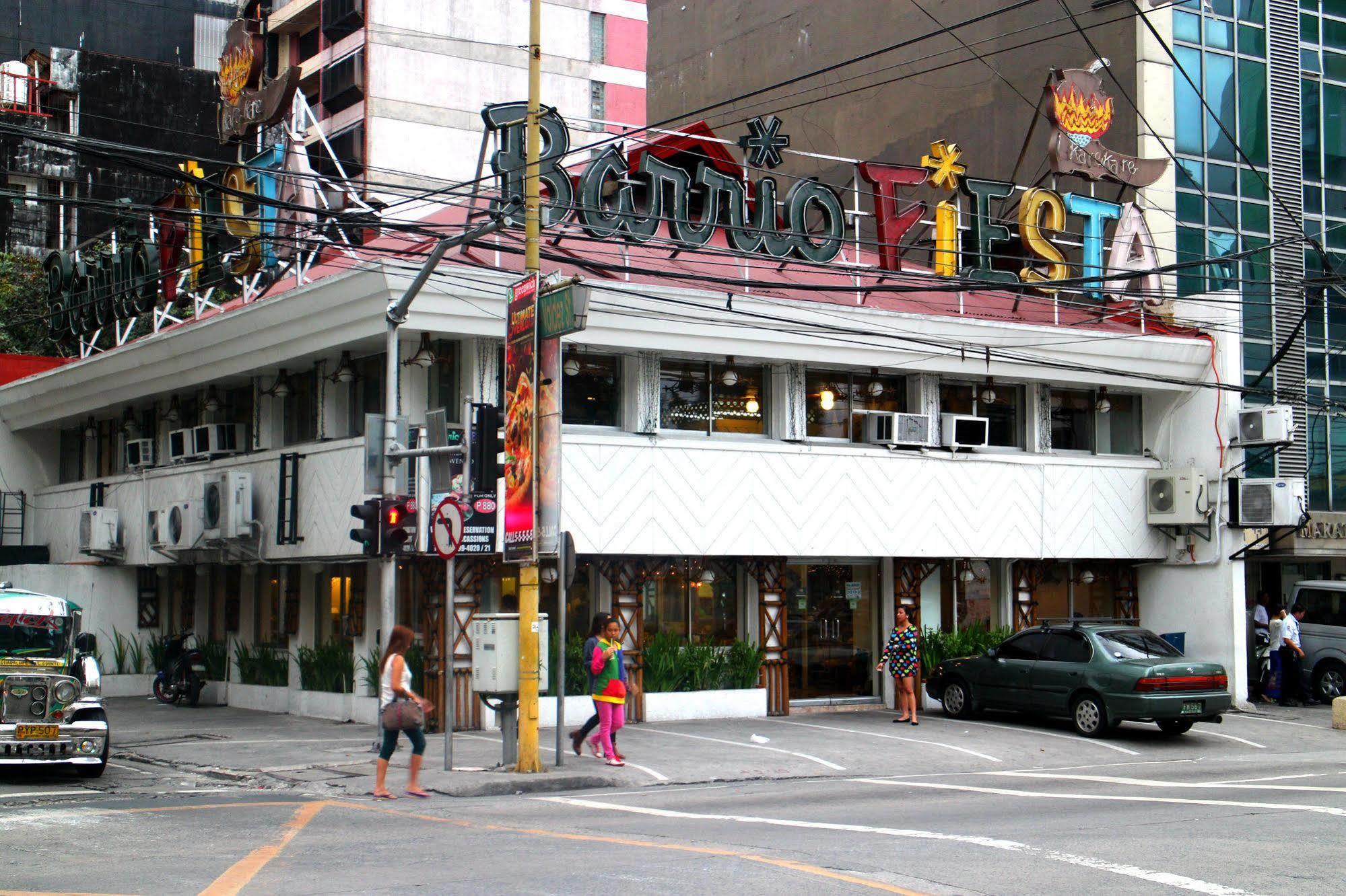 Urban Hostel Pasig City Экстерьер фото