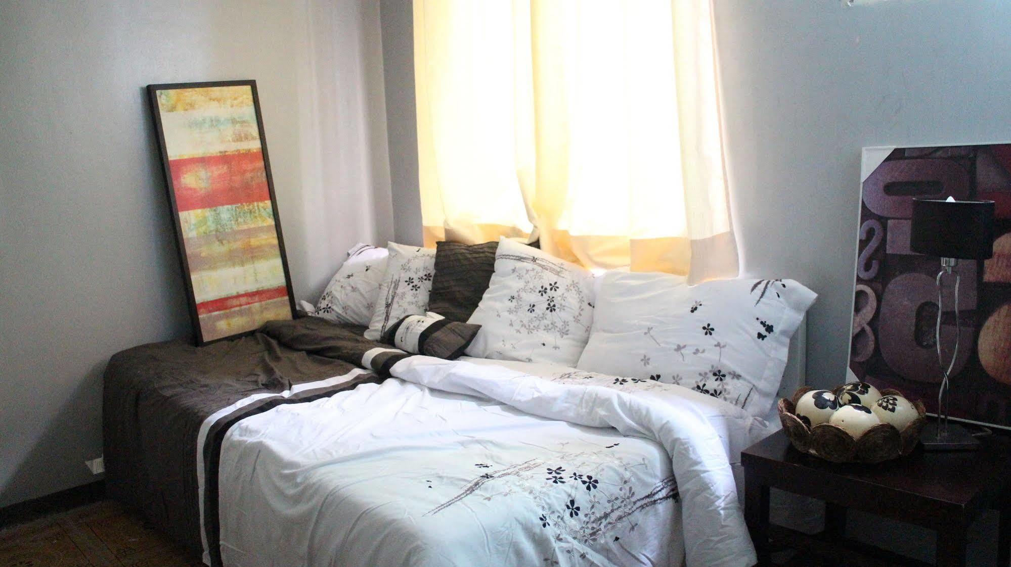 Urban Hostel Pasig City Экстерьер фото